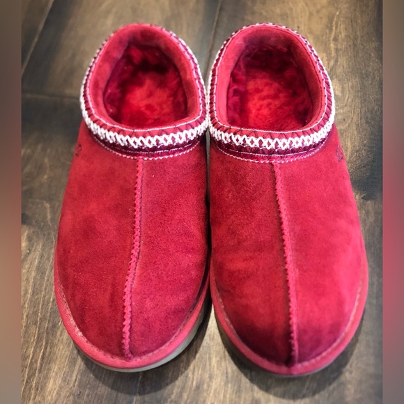 UGG Tasman Slippers - Picture 2 of 16